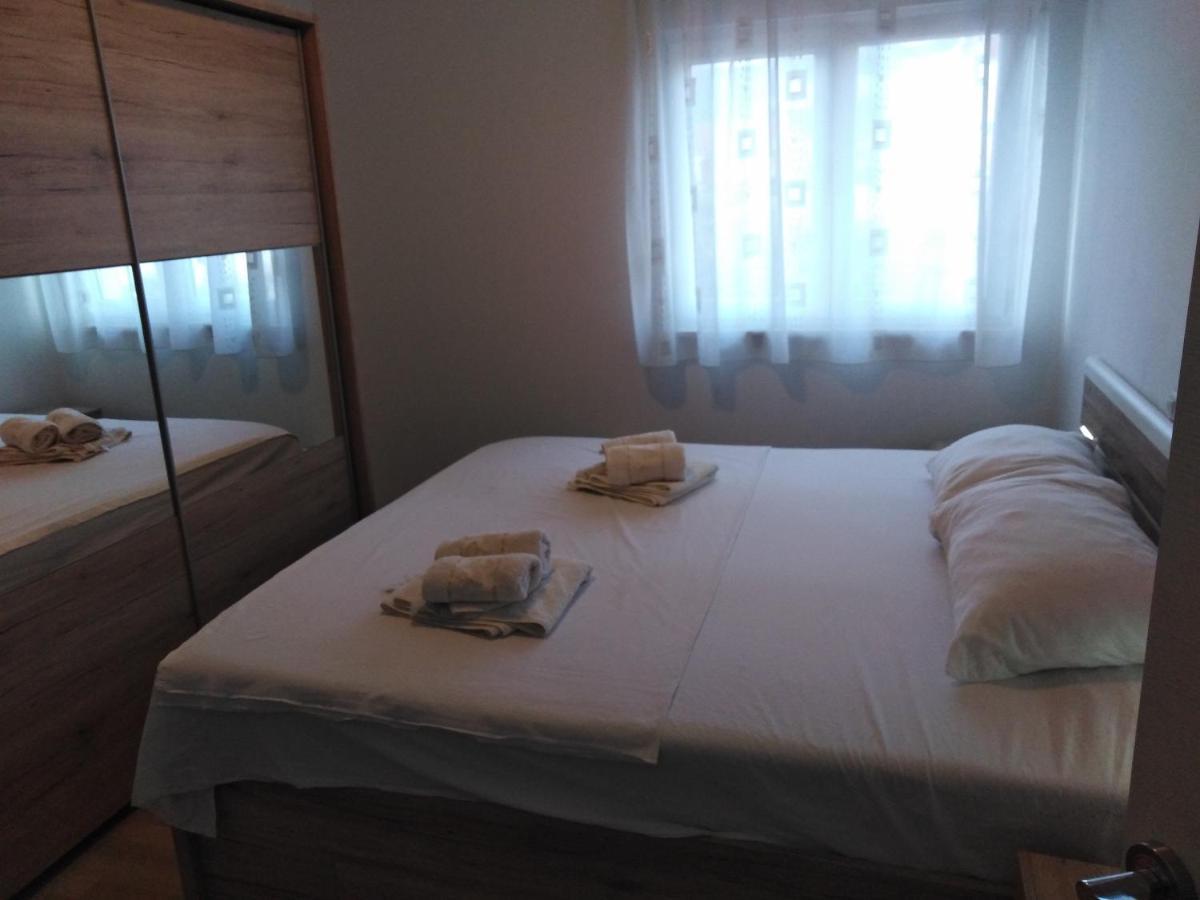 Apartman Visic 1692 Kaštela Exteriér fotografie