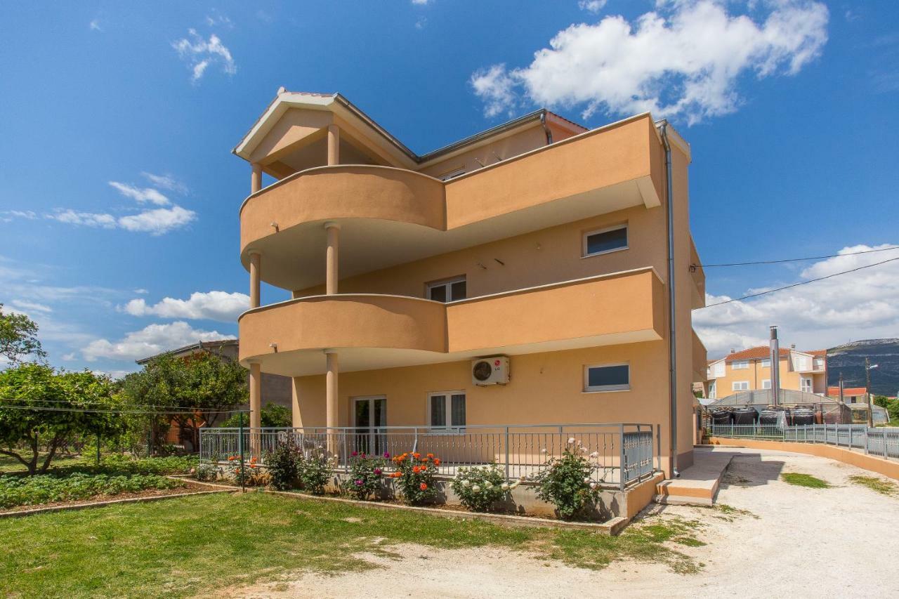Apartman Visic 1692 Kaštela Exteriér fotografie